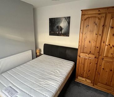 1 bed house share to rent in Herbert Street, Burnley, BB11 - Photo 1