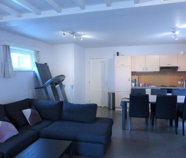 Gerenoveerde gelijkvl. woning met 1 slpk., tuin en garage. - Photo 2