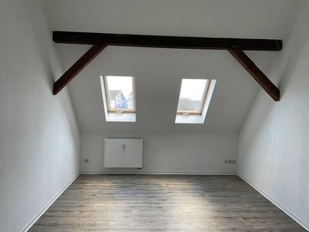 Stilvolle 2,5 Maisonettewohnung in Bahnhofsnähe! - Foto 2