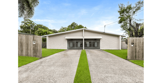 Duplex Close to Shops, Schools and Transport - Photo 1