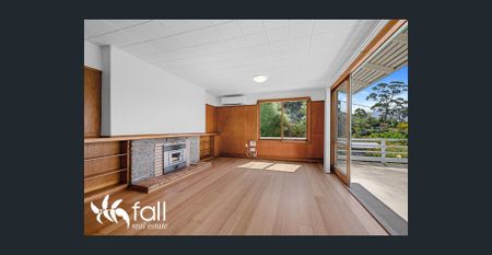 Light-Filled Living With Water Views - Photo 2