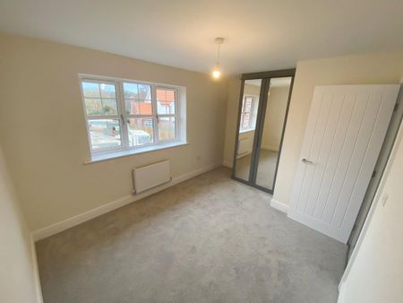 2 Bedroom Semi Detached House To Rent - Photo 2