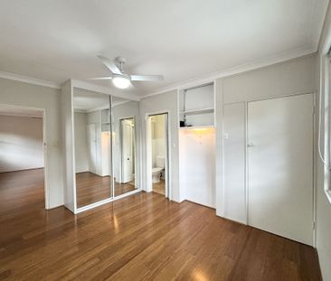 West Ryde - Photo 1