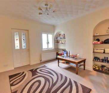 Loates Lane, Watford - Photo 2