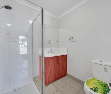 A Charming Family Home in a Beautiful Location! - Photo 3