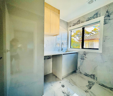 Modern Family Living in Otara - Photo 6