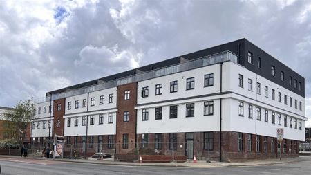 Sloane House, Aylesbury, New Street - Photo 4