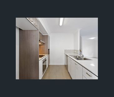 Modern 3 & 4 Bedroom Townhouses - Alma Parklands - Photo 2