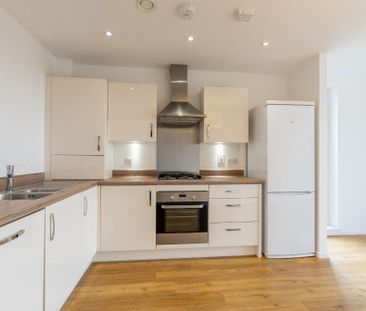 2 bedroom flat to rent - Photo 5