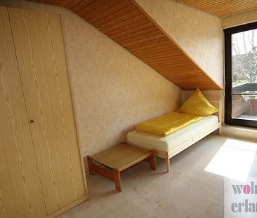 Schönes Einfamilienhaus mit 4,5 Zimmer, sowie Garten und Terrasse i... - Photo 4