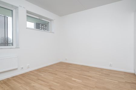 Ö:a Stationsgatan 4 B - Photo 3