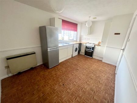 1 Bedroom Flat / Apartment - Almond Road, Southampton - Photo 5