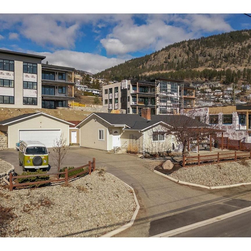Upper suite in Peaceful Peachland! - Photo 1