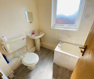 Godfrey Court, Longwell Green, BS30 - Photo 4