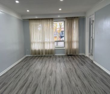 For Lease - 3172 Mallbridge Crescent, Mississauga, Ontario - Photo 1