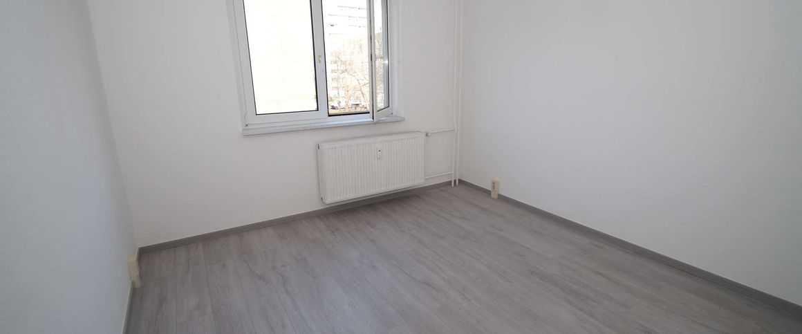 3-Zimmer-Wohnung mit Badewanne – Wohnberechtigungsschein erforderlich - Foto 1