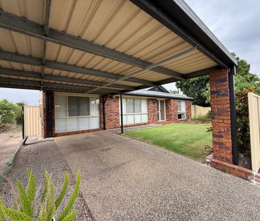 10 Busoni Crescent, Burpengary QLD 4505 - House For Rent | Domain - Photo 6