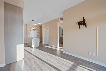 For Lease - 457 Plains Road Unit# 322, Burlington, Ontario - Photo 2