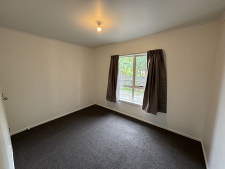 2A Fields Road, Manurewa, Auckland - Photo 2