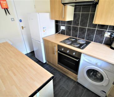 Broomfield Terrace, Burley, LS6 3DQ, Leeds - Photo 1