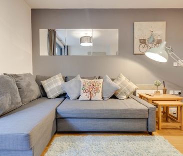 Studio Flat, St John's Walk, B5 - Photo 2