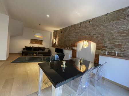 Location Appartement 4 pièces 130m² TOULOUSE 31000 - Photo 3