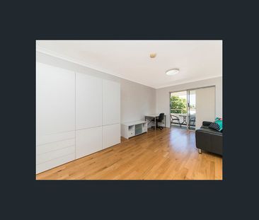 17/161 Holland Street, Fremantle, WA 6160 - Photo 4