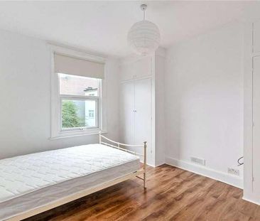 Brudenell Road, London, SW17 - Photo 2