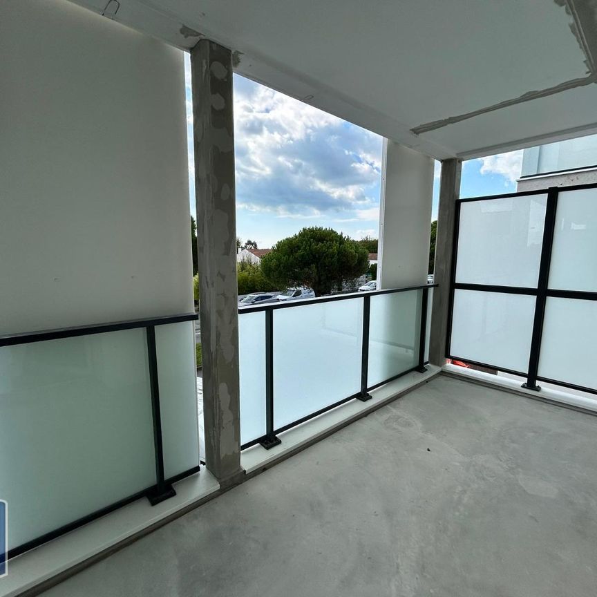 Location Appartement 3 pièces 65m² AYTRE 17440 - Photo 1