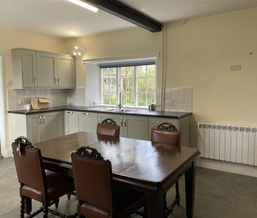 5 bedroom detached house to rent - Photo 6