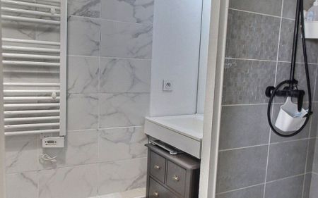 Appartement à louer 2 pièces • 36 m2 Marseille 3 - Photo 2