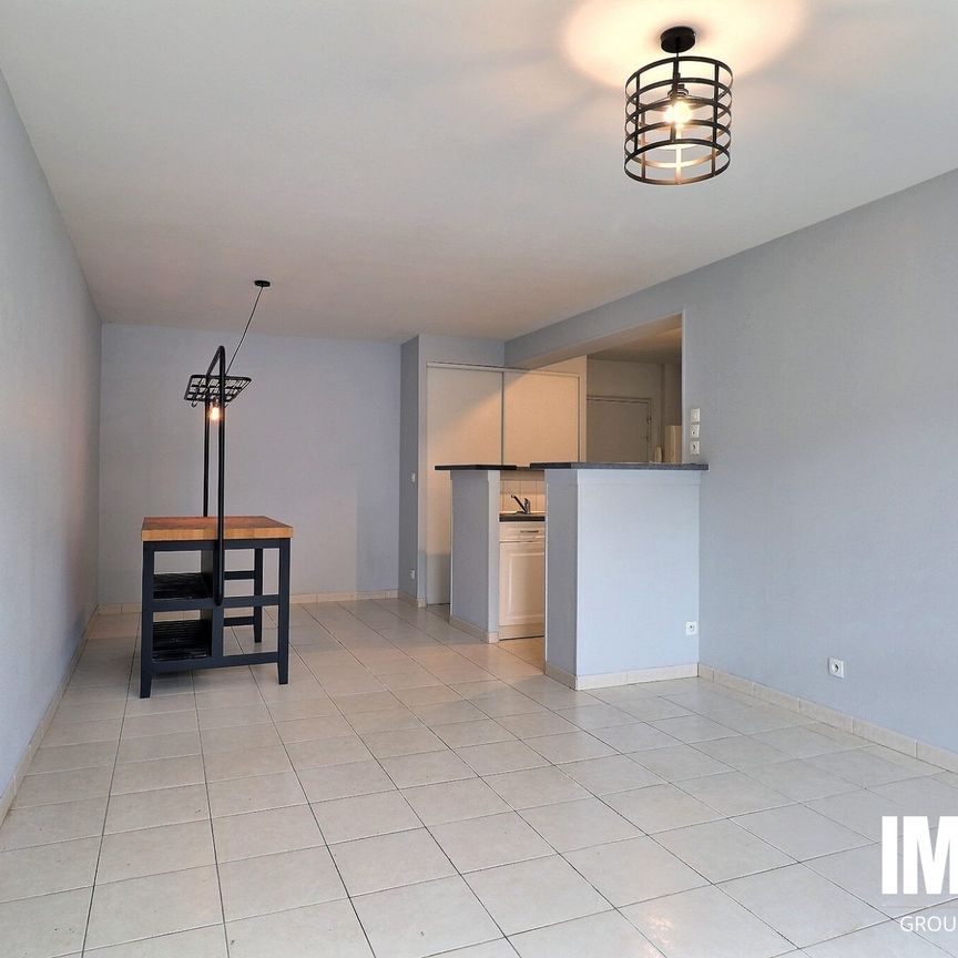 Location Appartement 3 pièces 71m² NOTRE DAME DE BONDEVILLE 76960 - Photo 1