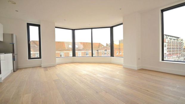 1 bedroom flat to rent - Photo 1