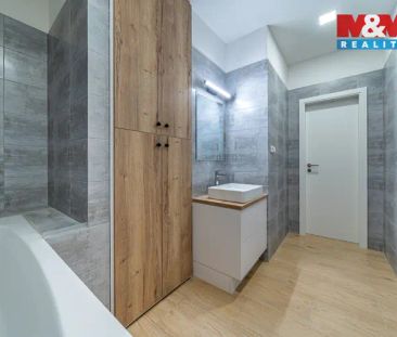 Pronájem bytu 2+kk, 75 m - Fotografie 5