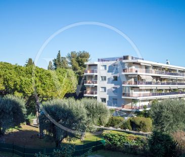 Cagnes Le Cros Studio de 29.70 m² avec balcon et cave, au pied des ... - Photo 3