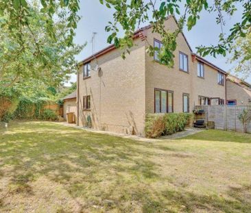 3 bedroom semi-detached house to rent - Photo 2