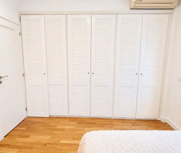 Room in a shared 6-bedroom apartment for rent in Fuente Del Berro, bills included, no couples allowed. - Foto 6