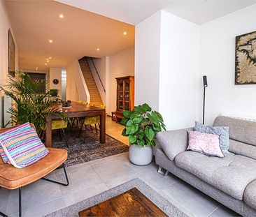 VOLLEDIG GEMEUBELDE WONING TE HUUR VLAKBIJ HET CENTRUM VAN SINT-TRU... - Photo 1