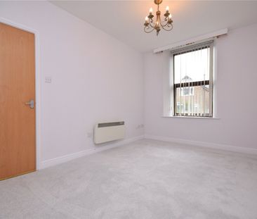 Austin House, 19 Albert Street, Morley, Leeds, LS27 8WP - Photo 6