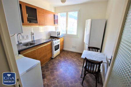 Location Appartement 2 pièces 43m² ROYAT 63130 - Photo 4