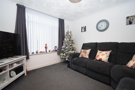 Soho Grove, Wakefield - Photo 2