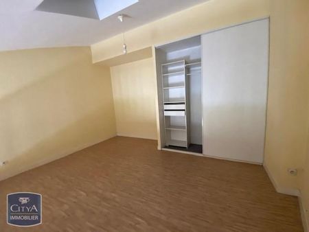 Location Appartement 2 pièces 35m² POITIERS 86000 - Photo 2