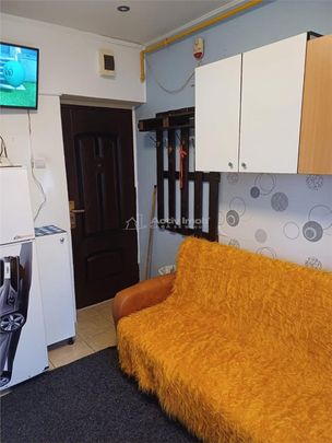 Camera- de inchiriat - Tractorul - Fotografie 1