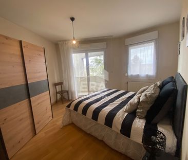 Location Appartement 4 pièces 92m² - Photo 2