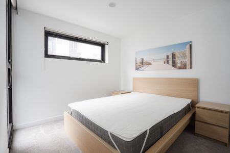 618/1 Elouera Street, Braddon - Photo 3