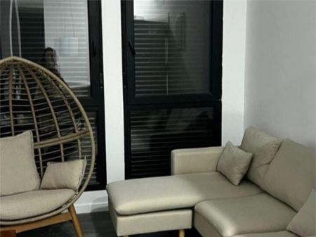 Piso de alquiler en Carrer de Bernardo López García, 20, Carolinas Bajas - Photo 2