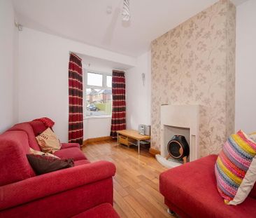 24 Prince Edward Park, Belfast, BT9 5FZ - Photo 2