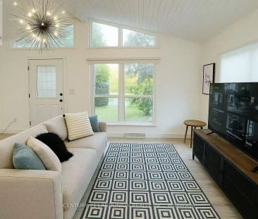 188 OLDE BAYVIEW AVENUE - Photo 1