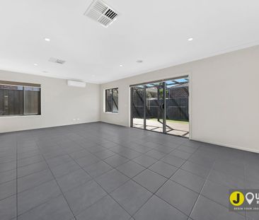 For Rent – 30 Gallantry Avenue, Craigieburn - Photo 1