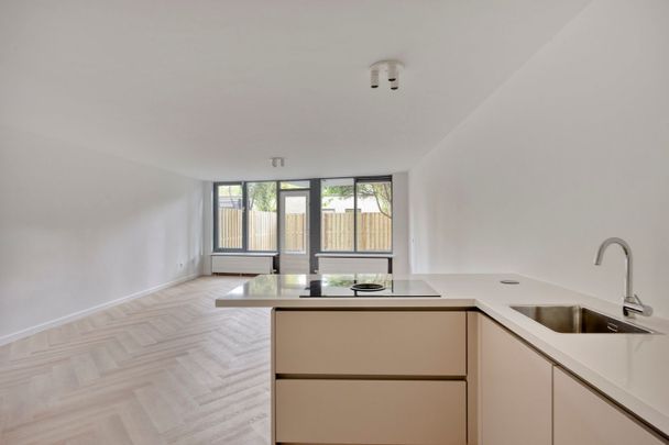 Appartement te huur: Berlaarstraat 71 1066 PK Amsterdam - Photo 1